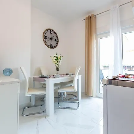 Viktorija 1br * Zadar