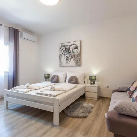아파트 Viktorija 1br