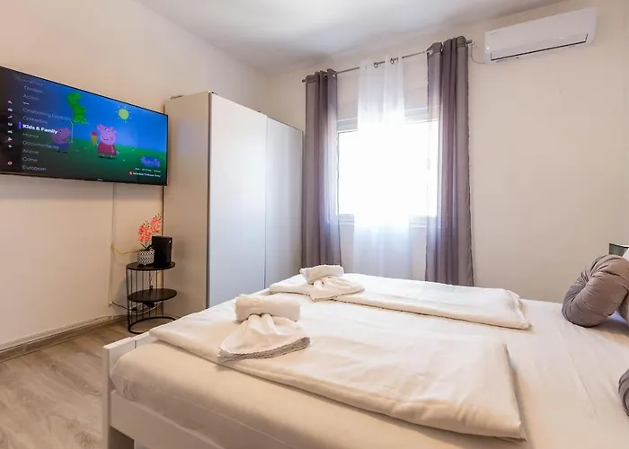 Viktorija 1br * 扎达尔