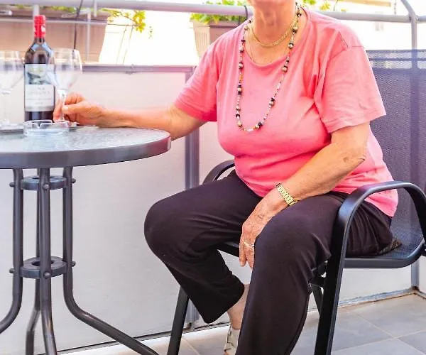 Viktorija 1br 扎达尔