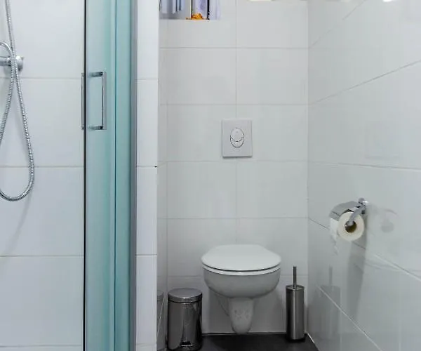 公寓 Viktorija 1br 扎达尔